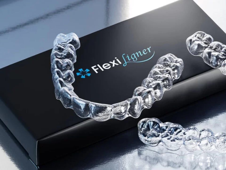 Эксклюзивная скидка 20% на невидимые элайнеры Флексилайнер